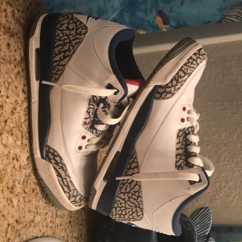 true blue 3s